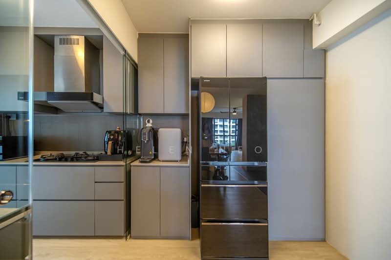 678C Punggol Drive, 678C Punggol Drive, 3 Bedrooms, 1,216 sqft, HDB Flat For Sale, by Helen Neo, 500123084 - Kitchen - PropertyGuru.com.sg