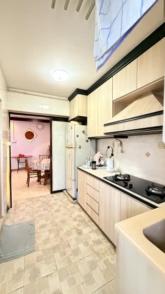 687B Choa Chu Kang Drive, 687B Choa Chu Kang Drive, 3 Bedrooms, 1,184 sqft, HDB Flat For Sale, by Joe Ng Xu Hong 黄緒汯, 500123089 - Kitchen - PropertyGuru.com.sg