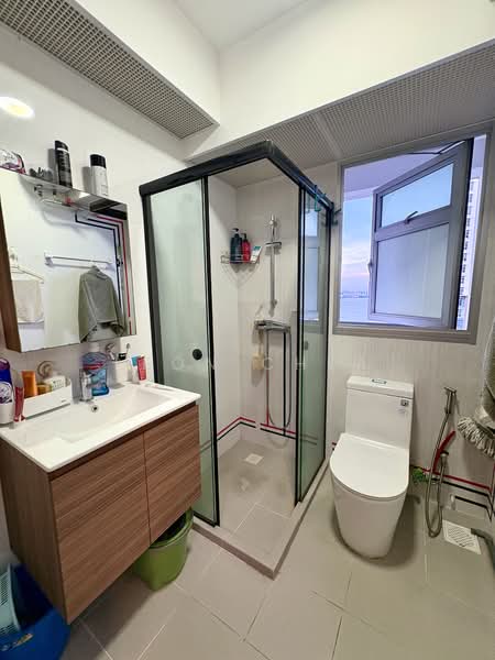 421C Northshore Drive, NORTHSHORE DRIVE, 1 Bedroom, 506 sqft, HDB Flat For Sale, by Leon Chea, 500123097 - Bathroom - PropertyGuru.com.sg