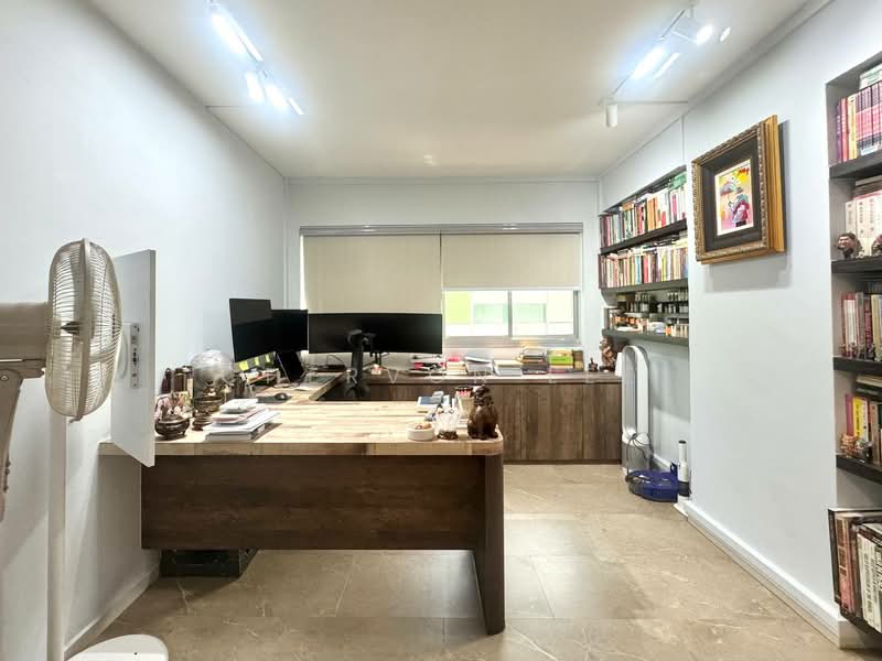 534 Pasir Ris Drive 1, 534 Pasir Ris Drive 1, 4 Bedrooms, 1,550 sqft, HDB Flat For Rent, by Chervon Lee, 500123107 - Study - PropertyGuru.com.sg