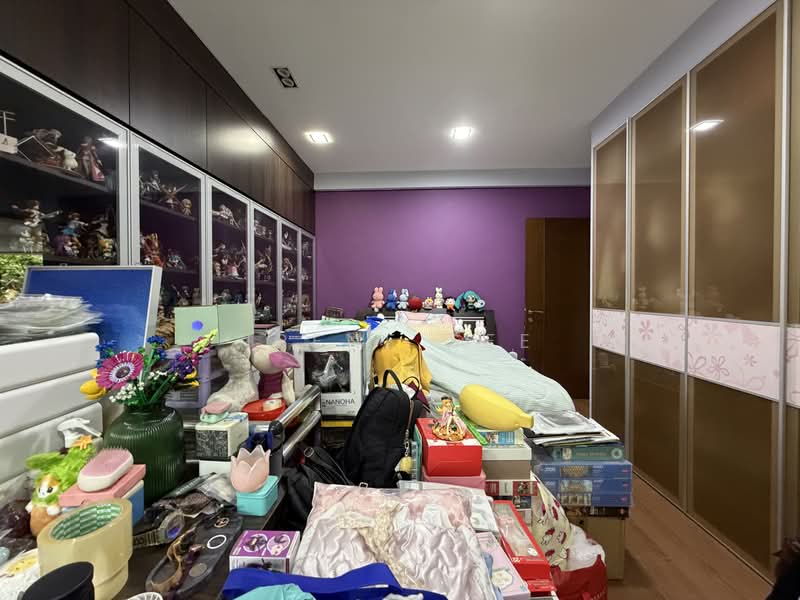 Bunga Rampai Park, Jalan Bunga Rampai, 9 Bedrooms, 5,000 sqft, Corner Terrace For Rent, by Irene See, 500123112 - Bedroom - PropertyGuru.com.sg