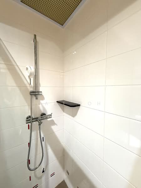 441A Bukit Batok West Avenue 8, 441A Bukit Batok West Avenue 8, Room Rental, 180 sqft, HDB Flat For Rent, by Jade Goh, 500123114 - Bathroom - PropertyGuru.com.sg