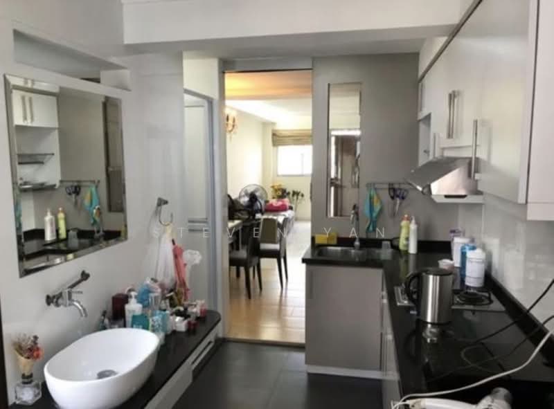 91 Lorong 3 Toa Payoh, 91 Lorong 3 Toa Payoh, 2 Bedrooms, 732 sqft, HDB Flat For Sale, by Steven Yan, 500123116 - Kitchen - PropertyGuru.com.sg