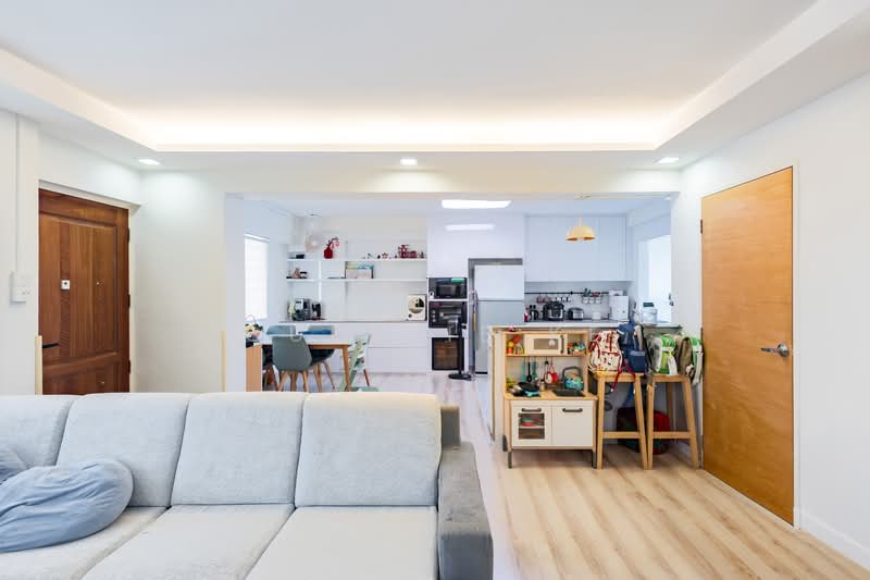 338 Tampines Street 33, 338 Tampines Street 33, 3 Bedrooms, 1,152 sqft, HDB Flat For Sale, by Queenie Ke, 500123123 - Kitchen - PropertyGuru.com.sg