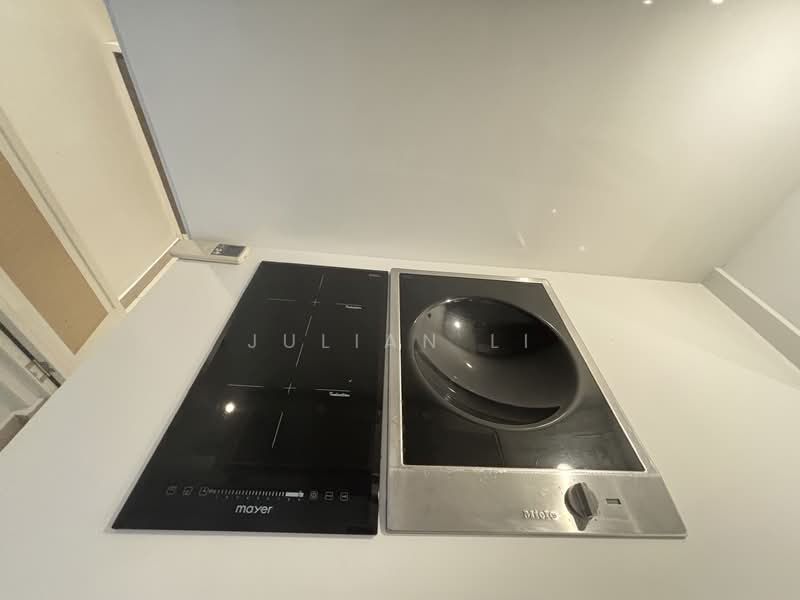 South Beach Residences, 28 South Beach Road, 3 Bedrooms, 1,744 sqft, Condominium For Rent, by Julian Li, 500123128 - Kitchen - PropertyGuru.com.sg