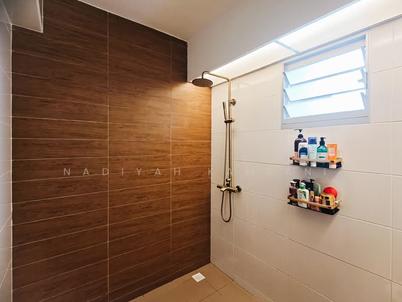 876A Tampines Avenue 8, 876A Tampines Avenue 8, 3 Bedrooms, 1,216 sqft, HDB Flat For Sale, by Nadiyah Kamsani, 500123136 - Bathroom - PropertyGuru.com.sg