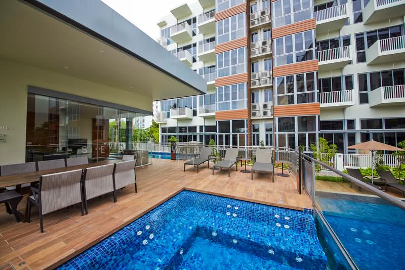 Woodhaven, 77 Woodgrove Avenue, 3 Bedrooms, 1,119 sqft, Condominium For Sale, by Seah Wan Peng (Gilda), 500123146 - Jacuzzi - PropertyGuru.com.sg