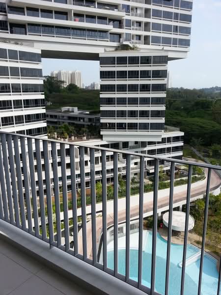 The Interlace, 180 Depot Road, 2 Bedrooms, 1,044 sqft, Condominium For Rent, by Javier Ng 黄允健, 500123150 - Exterior - PropertyGuru.com.sg