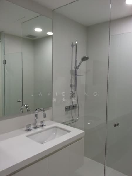 The Interlace, 180 Depot Road, 2 Bedrooms, 1,044 sqft, Condominium For Rent, by Javier Ng 黄允健, 500123150 - Bathroom - PropertyGuru.com.sg
