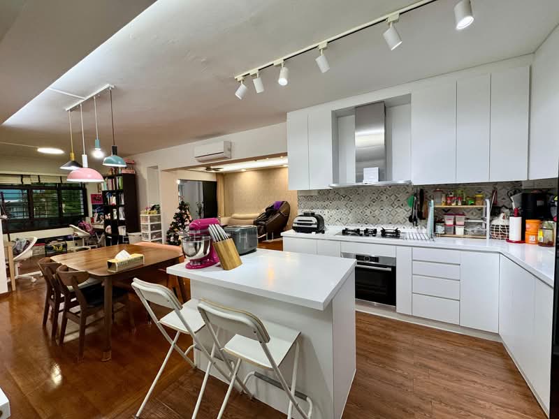 544 Jelapang Road, 544 Jelapang Road, 3 Bedrooms, 1,528 sqft, HDB Flat For Sale, by Yvette Huang 黄俐银, 500123154 - Kitchen - PropertyGuru.com.sg