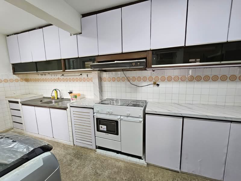 717 Clementi West Street 2, 717 Clementi West Street 2, 3 Bedrooms, 1,313 sqft, HDB Flat For Rent, by David Boon, 500123158 - Kitchen - PropertyGuru.com.sg