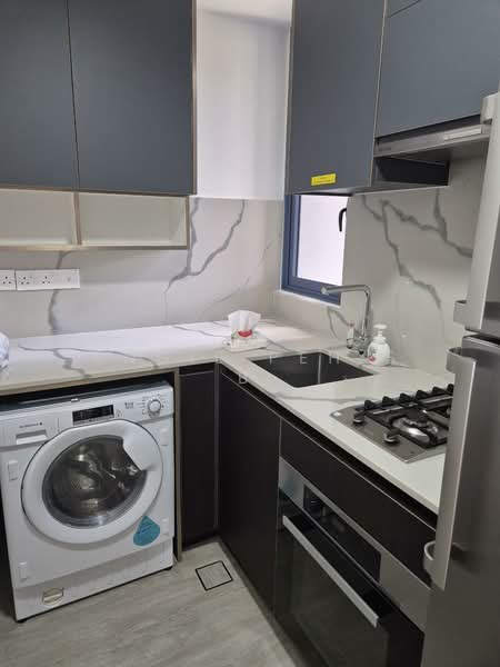 Wilshire Residences, 30 Farrer Road, 2 Bedrooms, 646 sqft, Condominium For Rent, by ANGIE PEH S B, 500123163 - Kitchen - PropertyGuru.com.sg