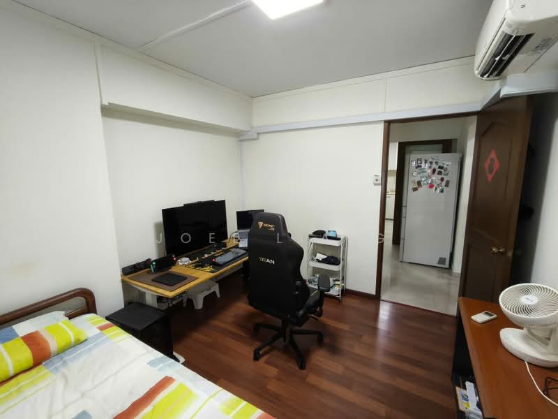 155 Lorong 1 Toa Payoh, 155 Lorong 1 Toa Payoh, 3 Bedrooms, 1,087 sqft, HDB Flat For Sale, by Joel Liang, 500123189 - Bedroom - PropertyGuru.com.sg