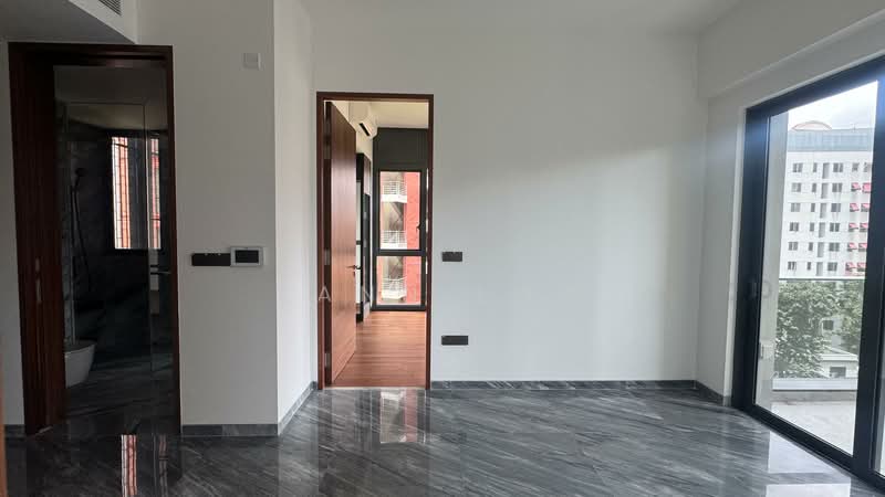 Grange 1866, 74 Grange Rd, 2 Bedrooms, 710 sqft, Condominium For Sale, by Zann Low, 500123199 - Interior - PropertyGuru.com.sg