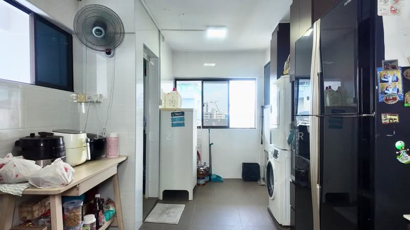 603 Bedok Reservoir Road, 603 Bedok Reservoir Road, 3 Bedrooms, 1,292 sqft, HDB Flat For Sale, by Jerez Amsyar, 500123208 - Kitchen - PropertyGuru.com.sg