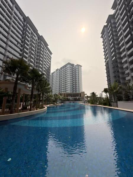 Grand Dunman, 2 Dunman Road, East Coast / Marine Parade, 1 Bedroom, 452 sqft, Condominium For Sale, by Darryl Ho, 500123210 - Exterior - PropertyGuru.com.sg