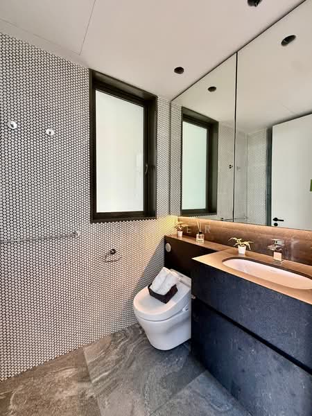 10 Evelyn, 10 Evelyn Road, 3 Bedrooms, 1,410 sqft, Condominium For Sale, by Lynn Er, 500123216 - PropertyGuru.com.sg