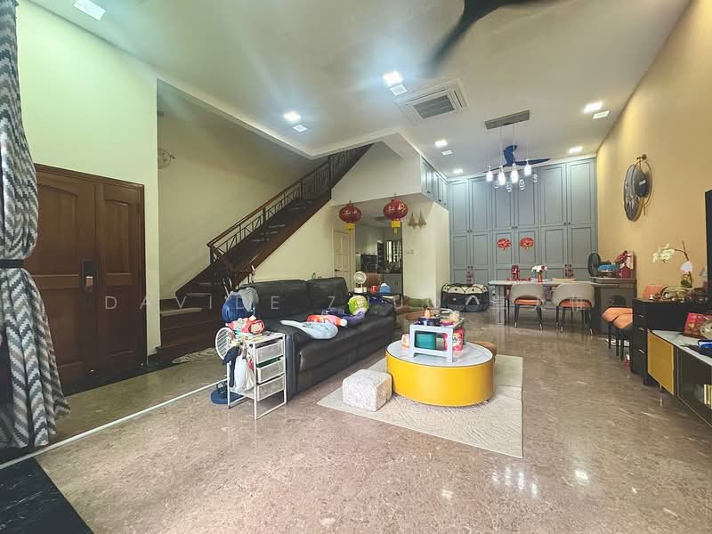 Kismis Place, , 7 Bedrooms, 2,500 sqft, Cluster House For Sale, by Davide Zhuo 卓大惟, 500123225 - Living Room - PropertyGuru.com.sg