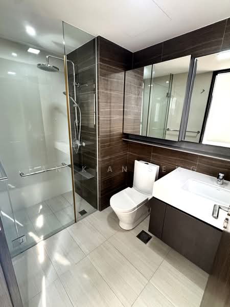 Botanique at Bartley, 223 Upper Paya Lebar Road, 1 Bedroom, 517 sqft, Condominium For Sale, by Tan Kian Seng, 500123235 - Bathroom - PropertyGuru.com.sg