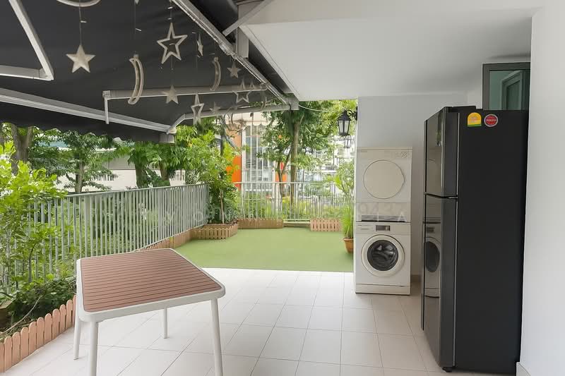 Trevista, 25 Lorong 3 Toa Payoh, 3 Bedrooms, 1,442 sqft, Condominium For Rent, by Yvonne Chia, 500123249 - Balcony - PropertyGuru.com.sg