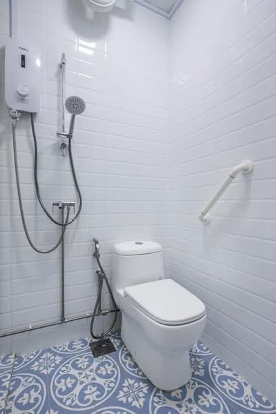 532 Jelapang Road, 532 Jelapang Road, 4 Bedrooms, 1,539 sqft, HDB Flat For Sale, by Sophian Hardie, 500123264 - Bathroom - PropertyGuru.com.sg