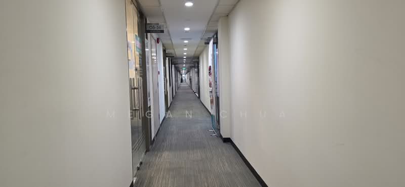 Orchard Medical @ Lucky Plaza, Orchard Road, 1,012 sqft, Medical For Sale, by Megan Chua, 500123278 - Corridor - CommercialGuru.com.sg