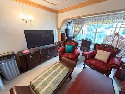 For Sale - 648 Ang Mo Kio Avenue 5