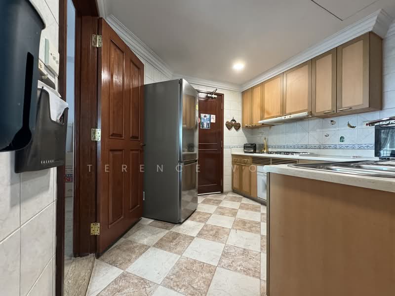 The Aberdeen, 2 Jalan Taman, 3 Bedrooms, 1,302 sqft, Condominium For Rent, by Terence Wong, 500123290 - Kitchen - PropertyGuru.com.sg
