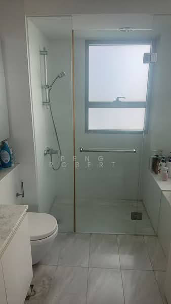 The Minton, 6A Hougang Street 11, 3 Bedrooms, 1,216 sqft, Condominium For Rent, by Peng Robert, 500123296 - Bathroom - PropertyGuru.com.sg