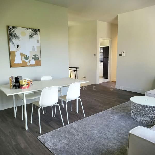 Zion Mansion, 23 Holland Rise, Room Rental, 250 sqft, Apartment For Rent, by Angeline Oh, 500123297 - Dining Room - PropertyGuru.com.sg