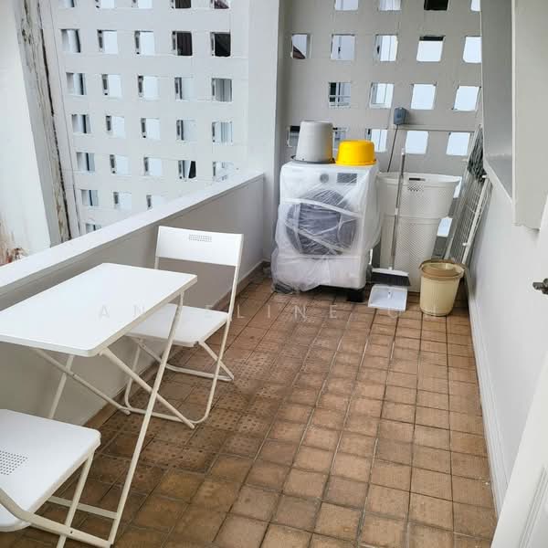 Zion Mansion, 23 Holland Rise, Room Rental, 250 sqft, Apartment For Rent, by Angeline Oh, 500123297 - Balcony - PropertyGuru.com.sg