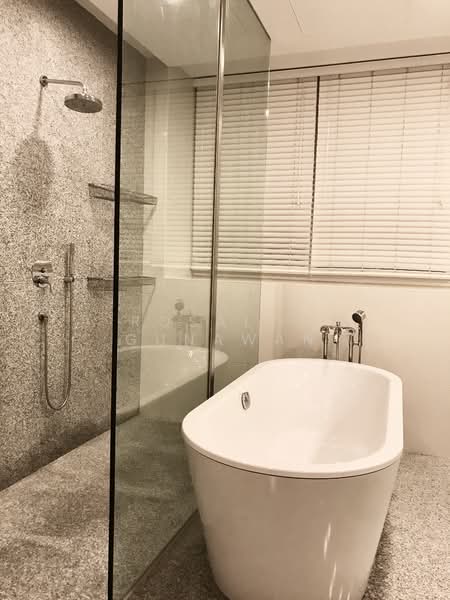 Grange Residences, 247 Tanglin Road, 4 Bedrooms, 2,583 sqft, Condominium For Rent, by Rosalyn Gunawan, 500123300 - Bathroom - PropertyGuru.com.sg