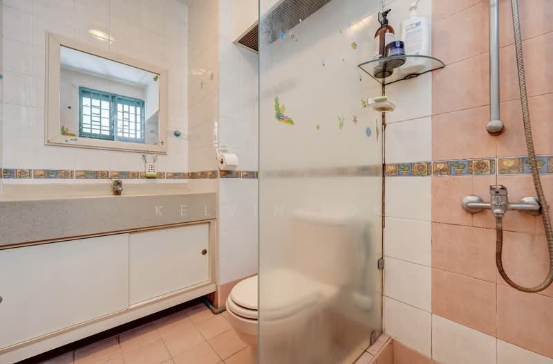 690F Woodlands Drive 75, 690F Woodlands Drive 75, 3 Bedrooms, 1,184 sqft, HDB Flat For Sale, by Kelvin Tok, 500123303 - Bathroom - PropertyGuru.com.sg