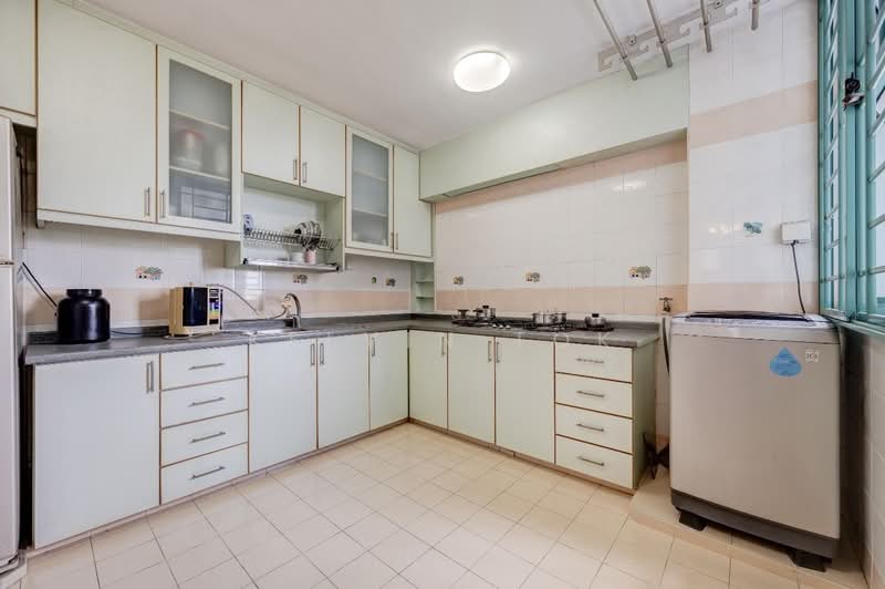 690F Woodlands Drive 75, 690F Woodlands Drive 75, 3 Bedrooms, 1,184 sqft, HDB Flat For Sale, by Kelvin Tok, 500123303 - Kitchen - PropertyGuru.com.sg