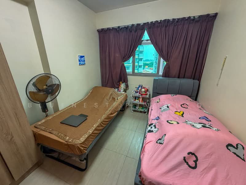 468B Fernvale Link, 468B Fernvale Link, 3 Bedrooms, 1,001 sqft, HDB Flat For Sale, by KENNETH CHUA, 500123304 - Bedroom - PropertyGuru.com.sg