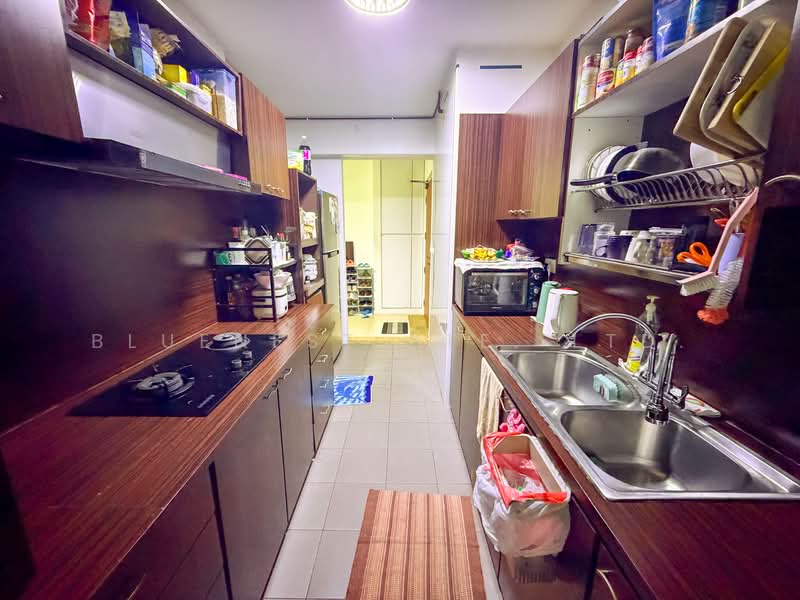 468B Fernvale Link, 468B Fernvale Link, 3 Bedrooms, 1,001 sqft, HDB Flat For Sale, by KENNETH CHUA, 500123304 - Kitchen - PropertyGuru.com.sg