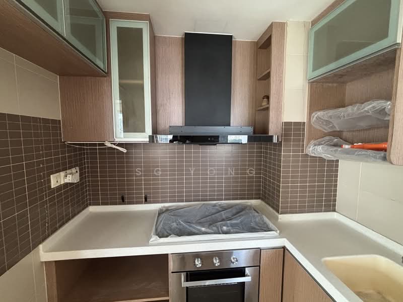 Pristine Heights, 77 Mergui Road, 3 Bedrooms, 1,076 sqft, Apartment For Rent, by SG Yong, 500123323 - Kitchen - PropertyGuru.com.sg