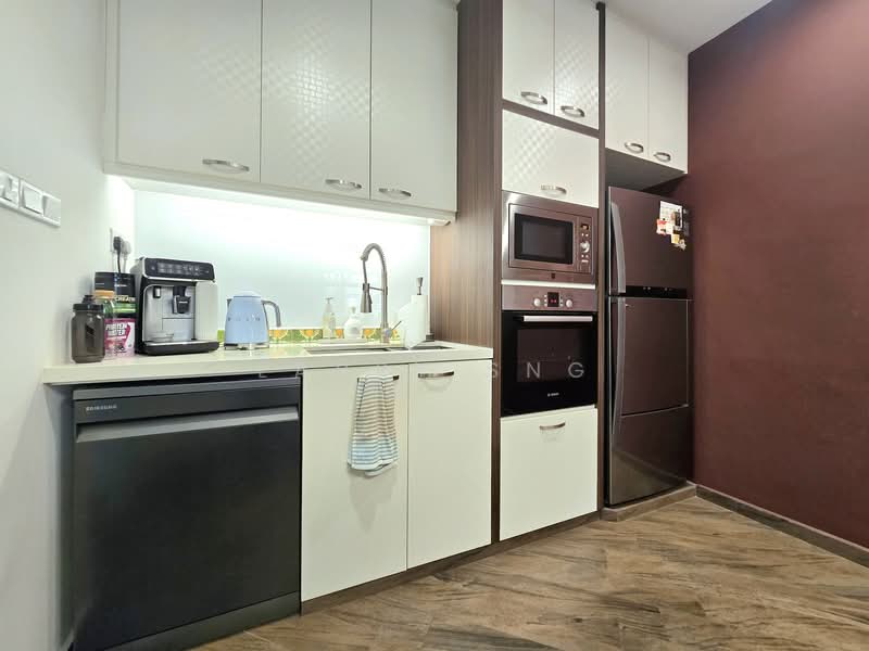 For Rent - Ebony Mansions