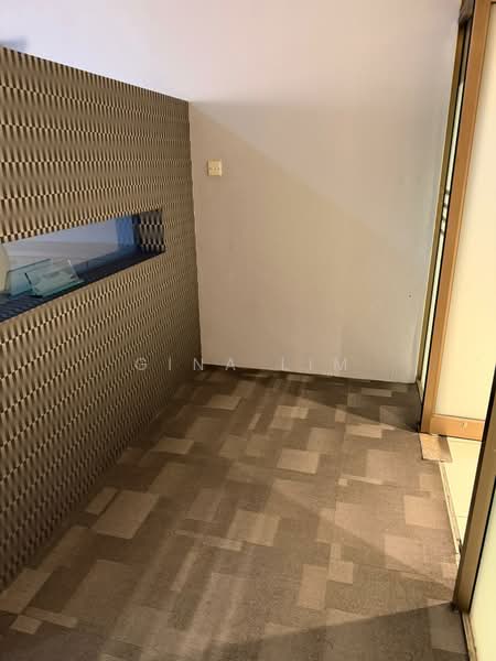 Peninsula Plaza, 111 North Bridge Road, 517 sqft, Office For Rent, by Gina Lim, 500123347 - Interior - CommercialGuru.com.sg