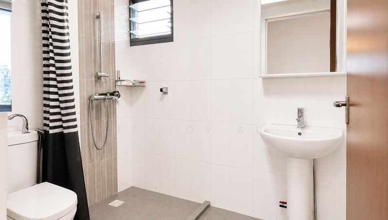 658C Punggol East, 658C Punggol East, 3 Bedrooms, 1,216 sqft, HDB Flat For Sale, by Hector Au, 500123351 - Bathroom - PropertyGuru.com.sg