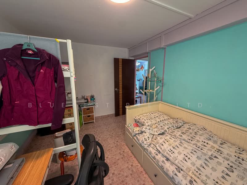 30 Marine Crescent, 30 Marine Crescent, 2 Bedrooms, 818 sqft, HDB Flat For Sale, by KENNETH CHUA, 500123354 - Bedroom - PropertyGuru.com.sg