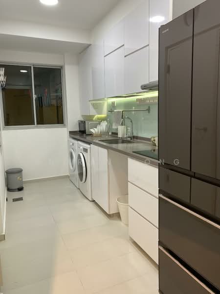 The Eden @ Tampines, 21 Tampines Street 34, Room Rental, 90 sqft, Condominium For Rent, by Andrew Yong, 500123373 - Kitchen - PropertyGuru.com.sg