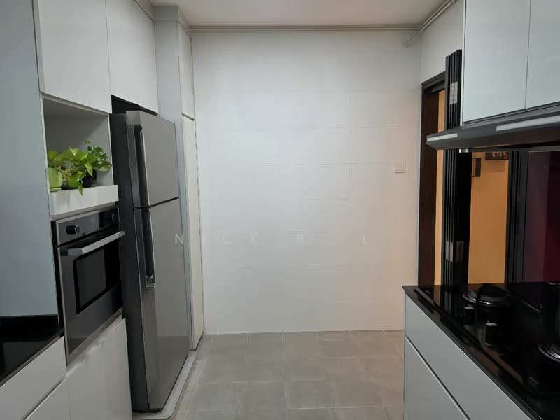 162A Punggol Central, 162A Punggol Central, 3 Bedrooms, 1,227 sqft, HDB Flat For Sale, by Nick R. L, 500123379 - Kitchen - PropertyGuru.com.sg