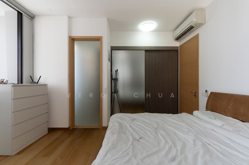 The Crest, 103 Prince Charles Crescent, 3 Bedrooms, 1,259 sqft, Condominium For Sale, by Veroy Chua, 500123400 - Bedroom - PropertyGuru.com.sg