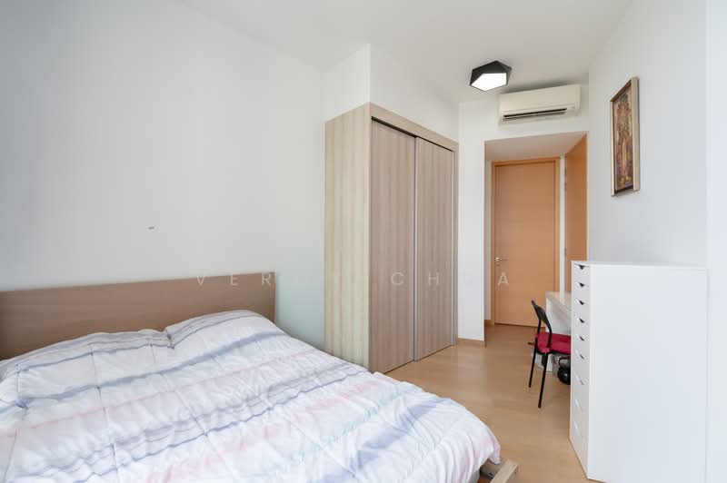 The Crest, 103 Prince Charles Crescent, 3 Bedrooms, 1,259 sqft, Condominium For Sale, by Veroy Chua, 500123400 - Bedroom - PropertyGuru.com.sg