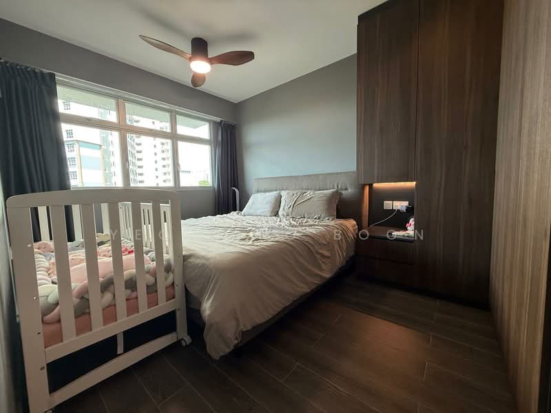 422B Northshore Dr, 422B Northshore Dr, 3 Bedrooms, 1,001 sqft, HDB Flat For Sale, by Yeo Tong Boon, 500123409 - Bedroom - PropertyGuru.com.sg