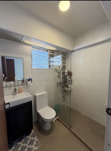 504C Yishun Street 51, 504C Yishun Street 51, 3 Bedrooms, 989 sqft, HDB Flat For Sale, by Cherie Ong, 500123414 - Bathroom - PropertyGuru.com.sg