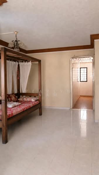 234 Yishun Street 21, 234 Yishun Street 21, 3 Bedrooms, 1,001 sqft, HDB Flat For Sale, by Pearlyn Nam, 500123426 - Bedroom - CLEAN UP LOOK - PropertyGuru.com.sg