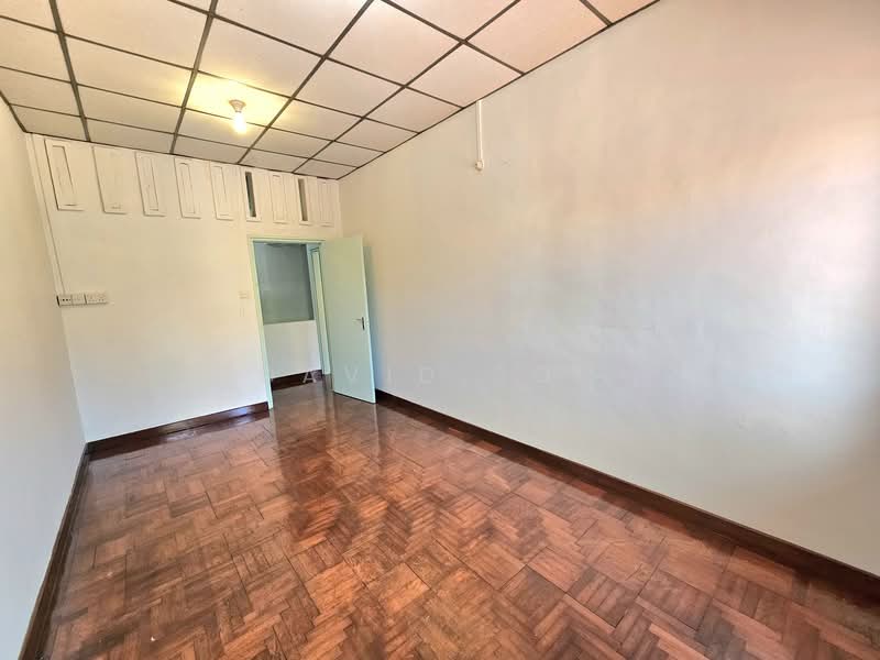 Sennett Estate, Willow Avenue, 4 Bedrooms, 1,612 sqft, Terraced House For Sale, by David Soh, 500123432 - Interior - PropertyGuru.com.sg