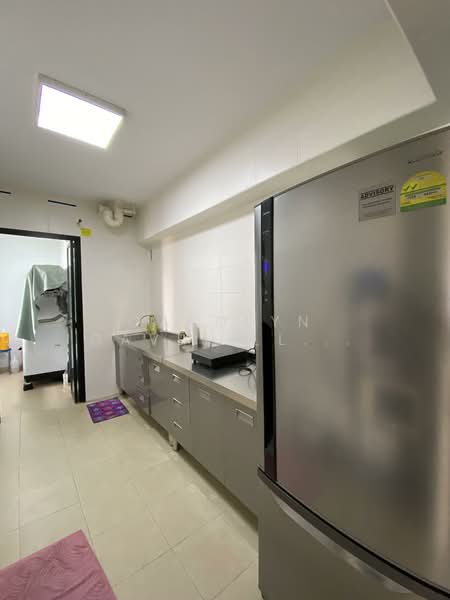 441B Clementi Avenue 3, 441B Clementi Avenue 3, Room Rental, 1,033 sqft, HDB Flat For Rent, by Carolyn Gavriella Choo, 500123436 - Kitchen - PropertyGuru.com.sg